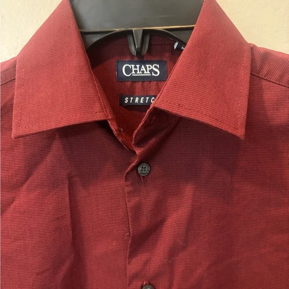 Chaps Deep Red small check patternStretch Shirt size Medium 10-12 EUC - Picture 2 of 6